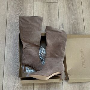 Steve Madden Taupe Suede Pointed-Toe Mid-Calf Heeled Boots